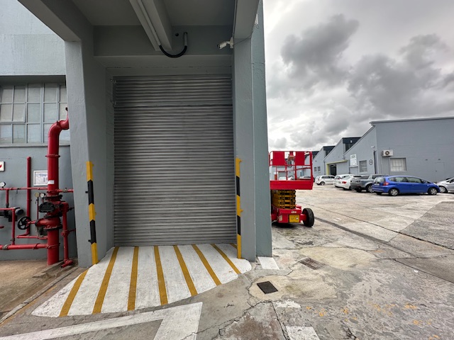 To Let commercial Property for Rent in Maitland Western Cape